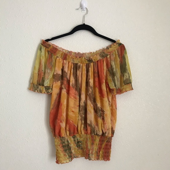 Off the shoulder top - Picture 3 of 3